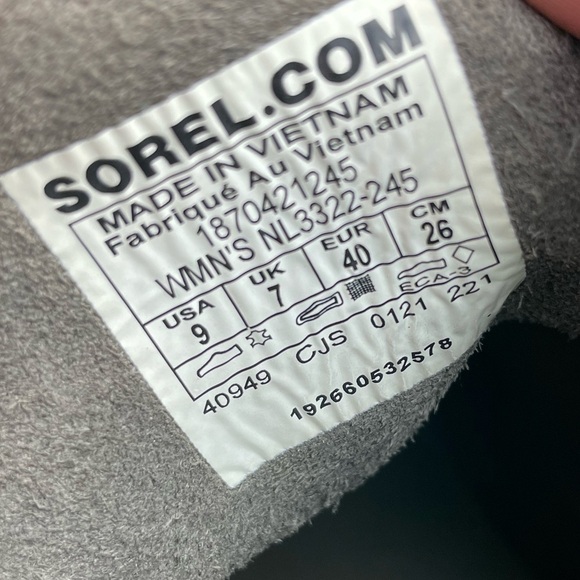 Sorel Women's 9 Evie Lace Major Boot Grey Suede Wedge Heel Weatherproof Gorpcore - Picture 15 of 16